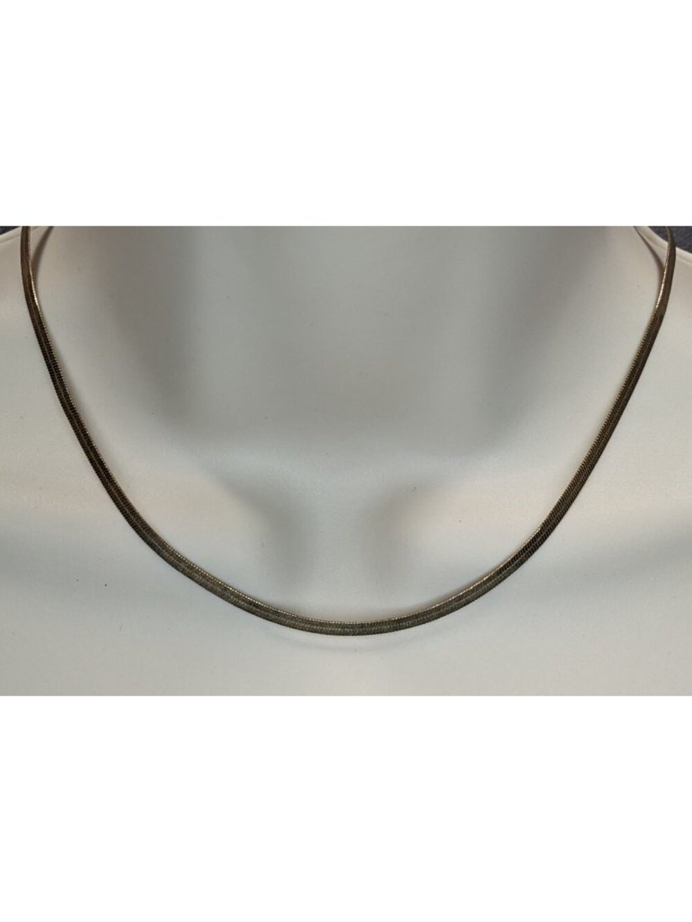 Vintage Dainty Herringbone Chain Necklace Gold Tone Classic Elegant Jewelry